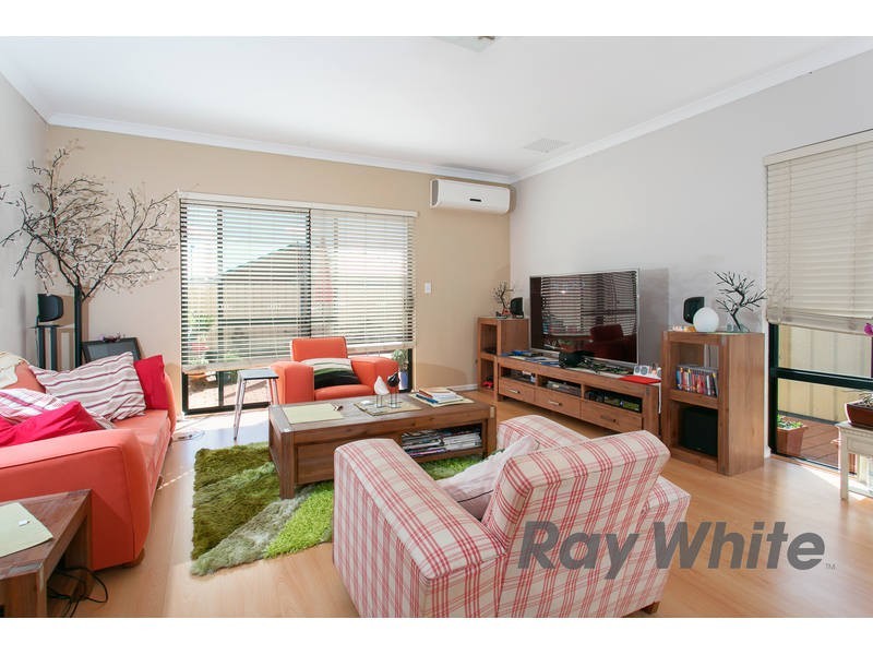 3 Sweetwater Bend, Success WA 6164