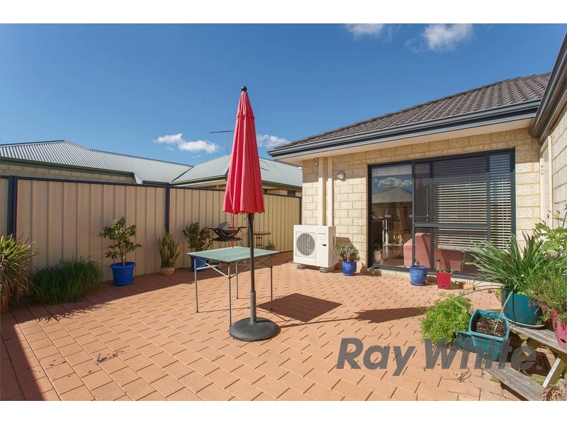 3 Sweetwater Bend, Success WA 6164