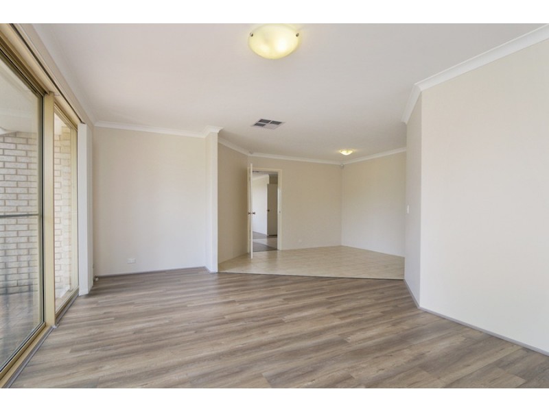 1 Sierra Chase, Leeming WA 6149