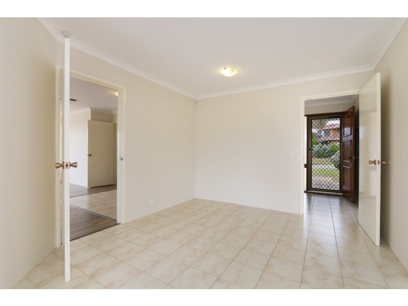 1 Sierra Chase, Leeming WA 6149