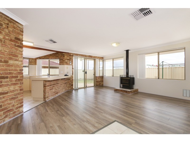 1 Sierra Chase, Leeming WA 6149