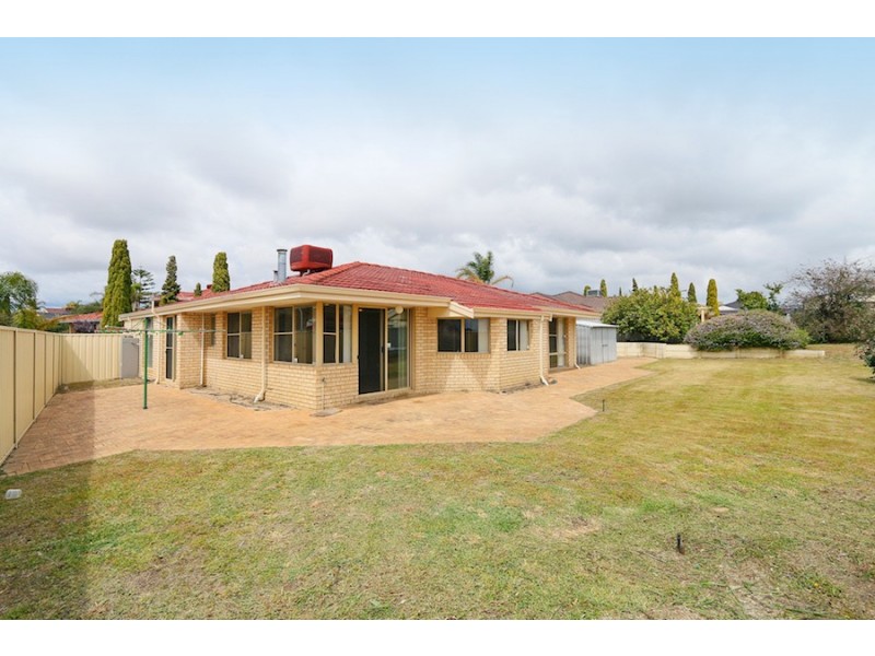 1 Sierra Chase, Leeming WA 6149