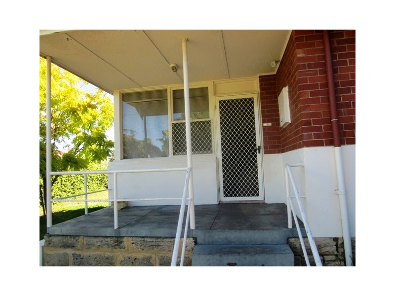 57 Counsel Road, Coolbellup WA 6163