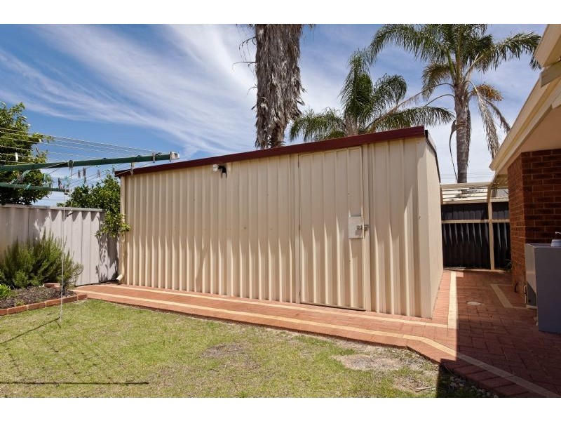 4 Curalo Mews, South Lake WA 6164