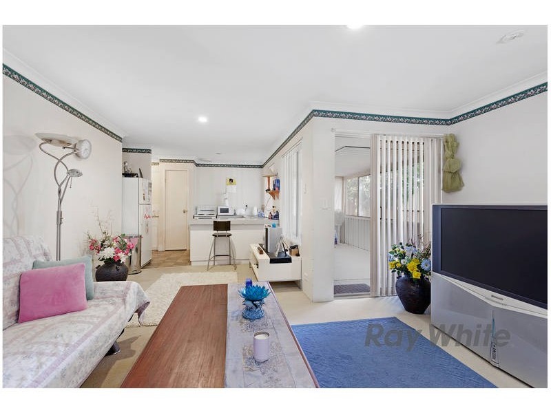 2/16 Rambutan Place, South Lake WA 6164