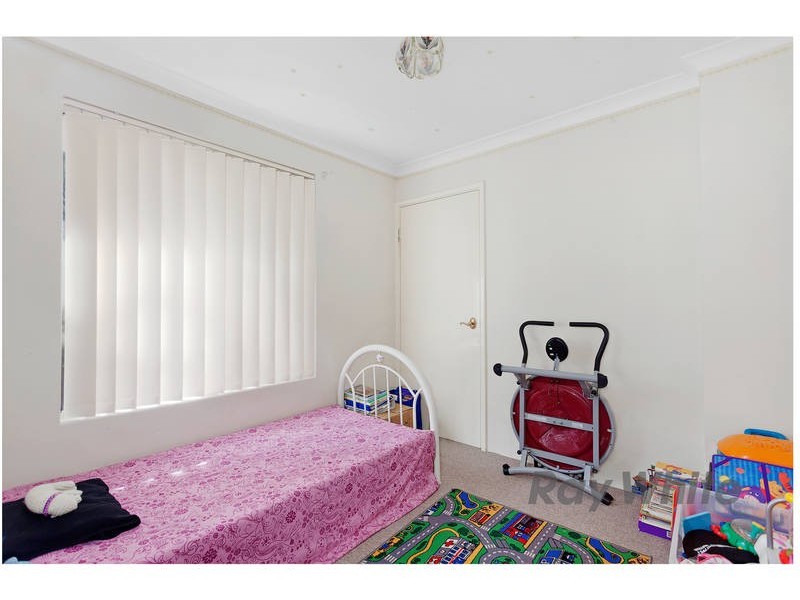 2/16 Rambutan Place, South Lake WA 6164