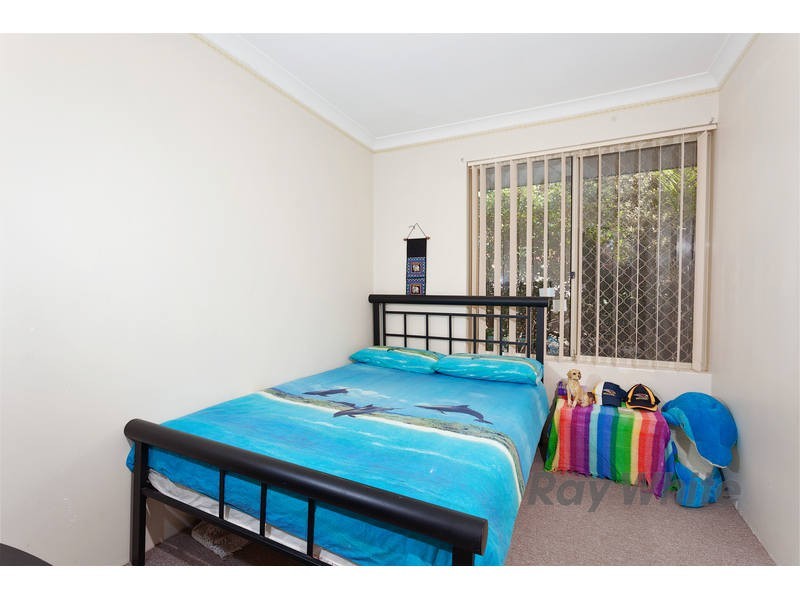 2/16 Rambutan Place, South Lake WA 6164