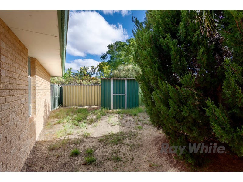 2/16 Rambutan Place, South Lake WA 6164