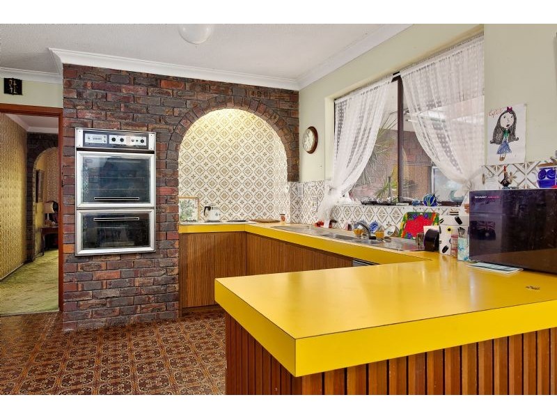 13 Stone Court, Kardinya WA 6163