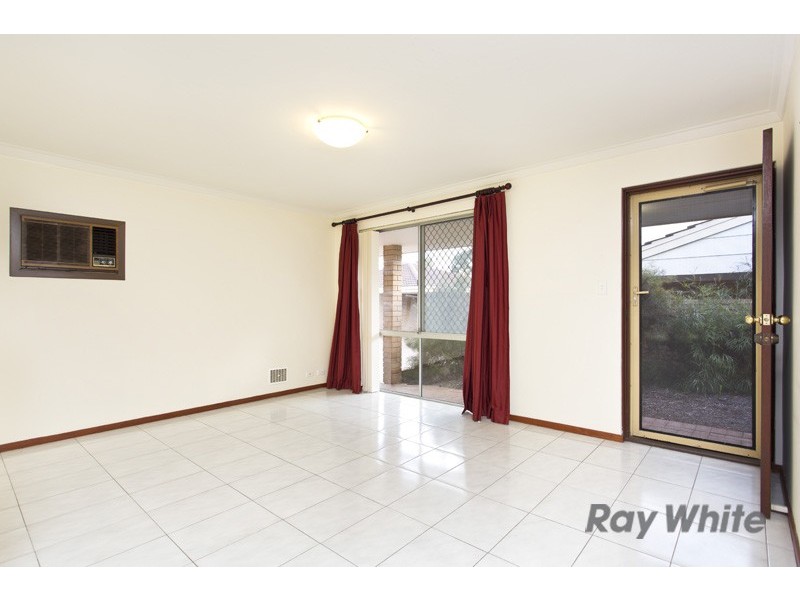 6/6-8 Pinewood Avenue, Kardinya WA 6163