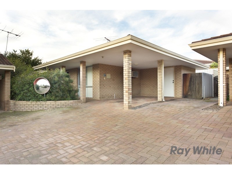 6/6-8 Pinewood Avenue, Kardinya WA 6163