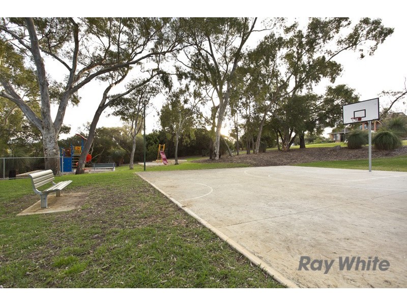 6/6-8 Pinewood Avenue, Kardinya WA 6163