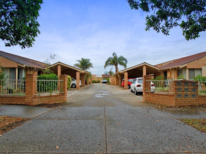 2/1-3 Ince Rd, Attadale WA 6156