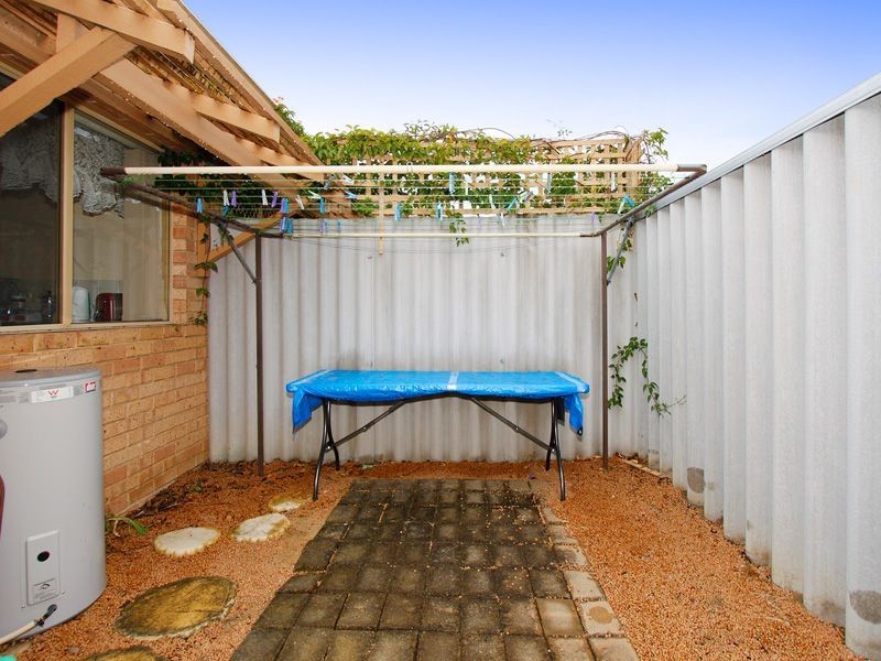 2/1-3 Ince Rd, Attadale WA 6156