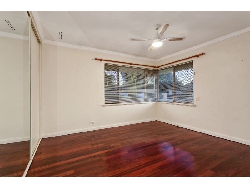 4A Walker Court, Kardinya WA 6163