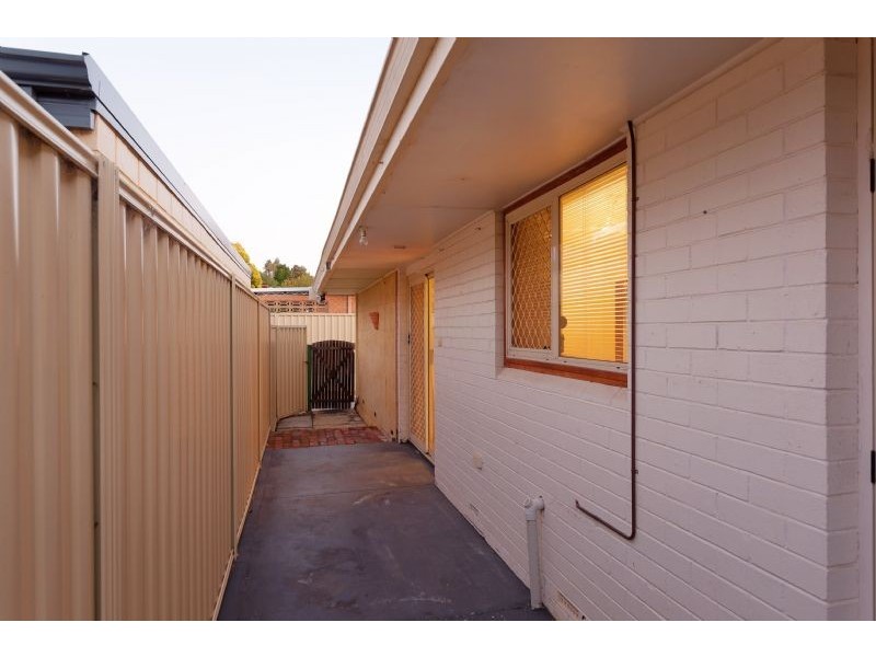 4A Walker Court, Kardinya WA 6163