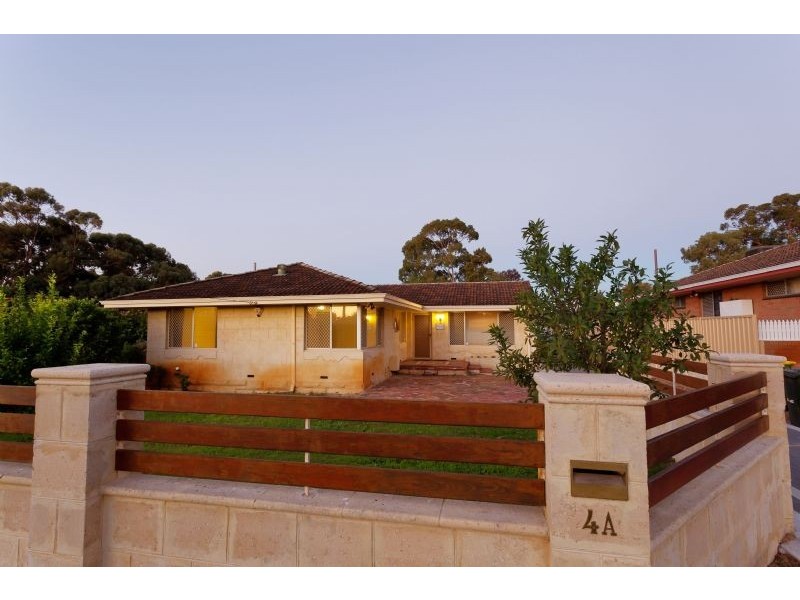 4A Walker Court, Kardinya WA 6163