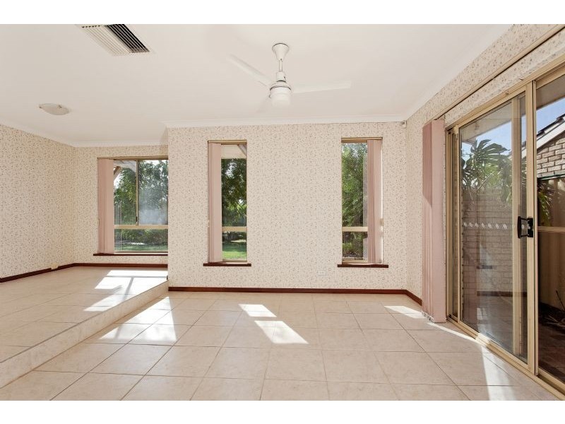 20 Masefield Ave, North Lake WA 6163