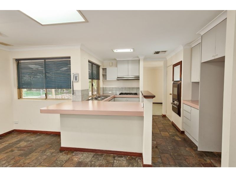 20 Masefield Ave, North Lake WA 6163