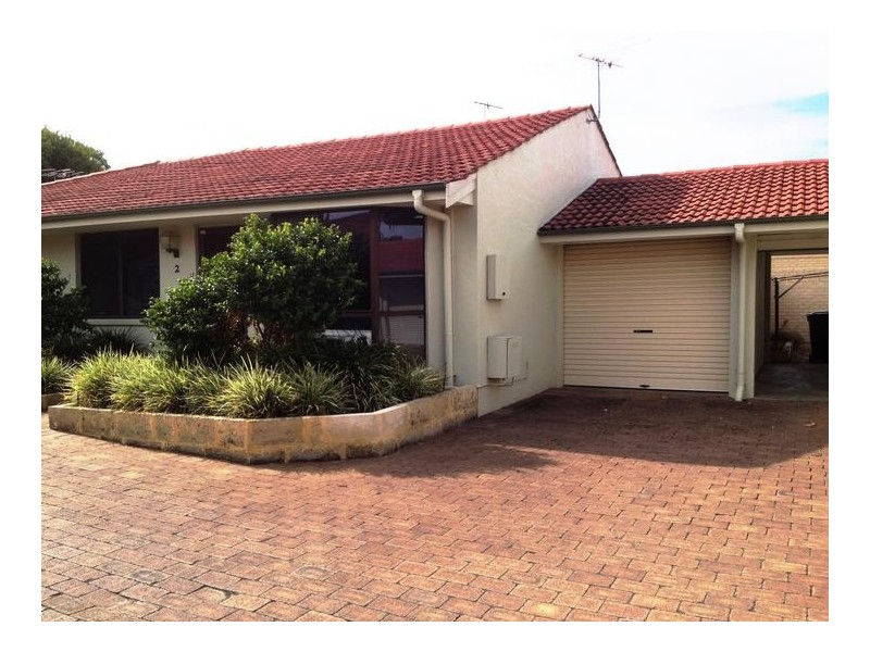 2/2 Lakeside Tce, Mount Pleasant WA 6153