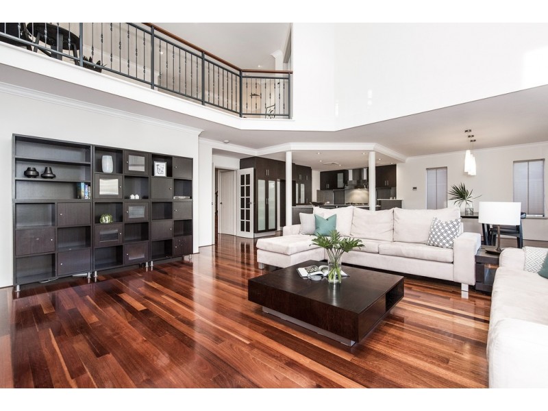 10 Noalimba Crescent, Bateman WA 6150