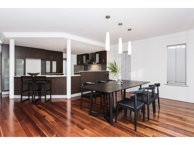 10 Noalimba Crescent, Bateman WA 6150