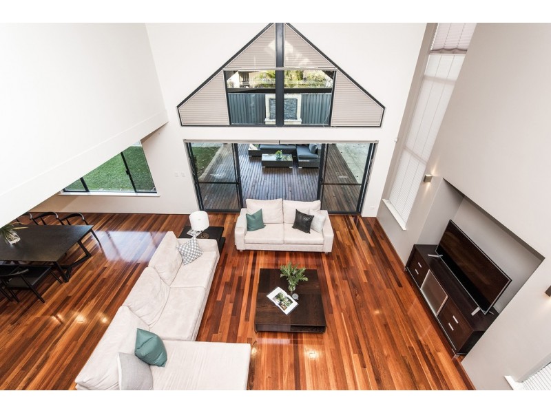 10 Noalimba Crescent, Bateman WA 6150