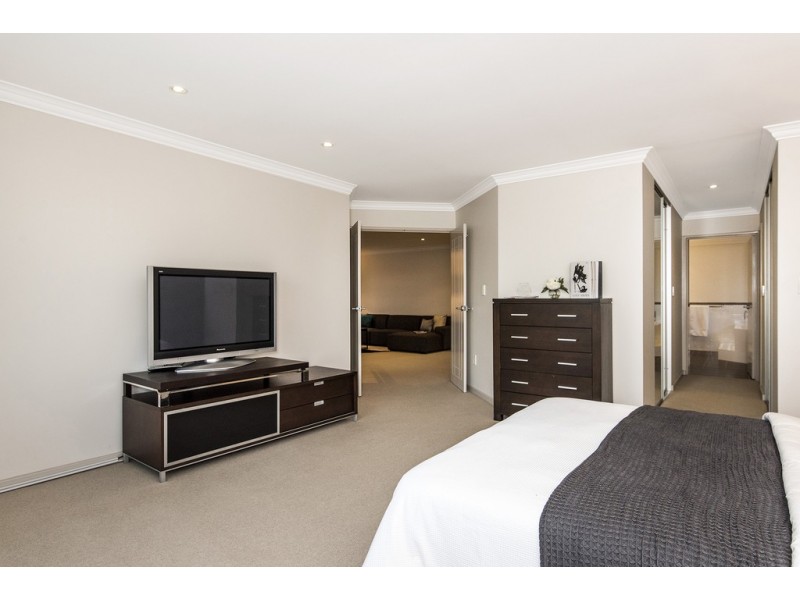 10 Noalimba Crescent, Bateman WA 6150