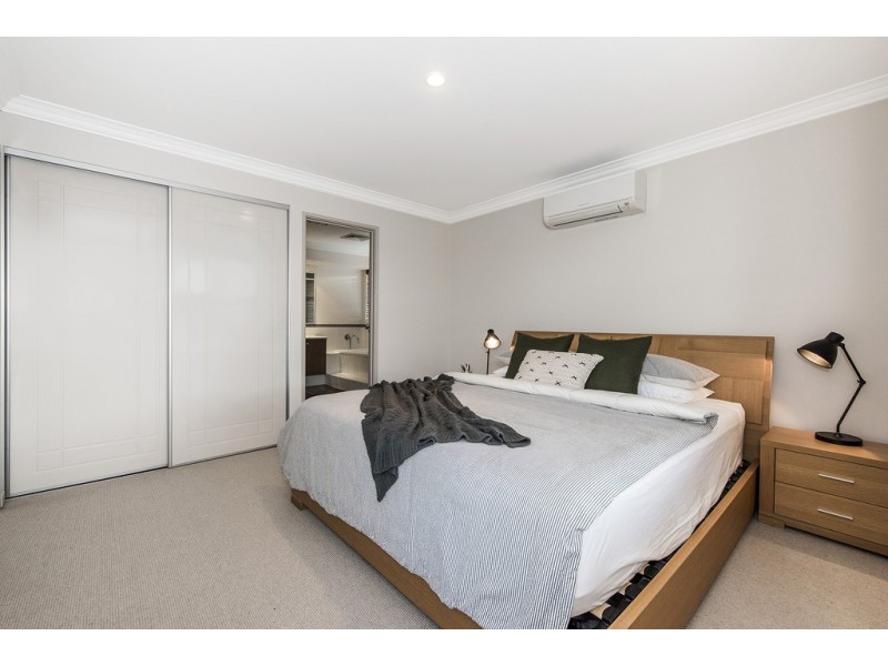 10 Noalimba Crescent, Bateman WA 6150