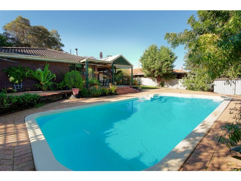 15 Stone Court, Kardinya WA 6163