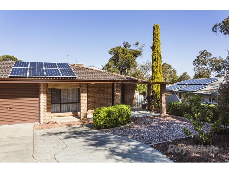 8B Moennich Court, Coolbellup WA 6163