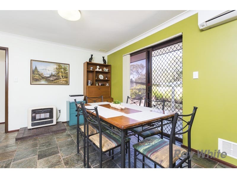 8B Moennich Court, Coolbellup WA 6163