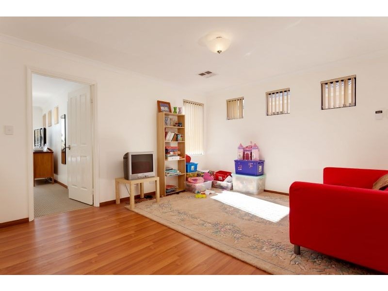 15A Hutchings Way, Kardinya WA 6163