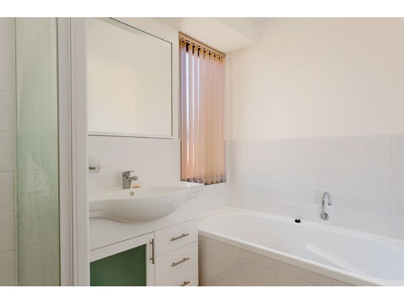 15A Hutchings Way, Kardinya WA 6163