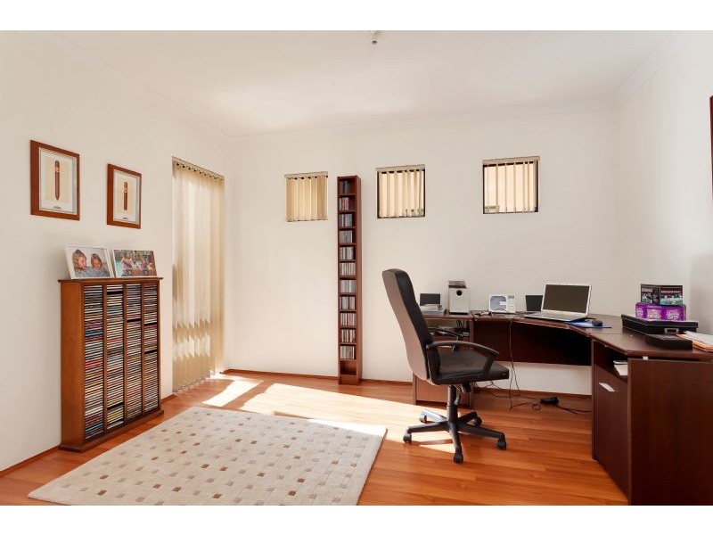 15A Hutchings Way, Kardinya WA 6163