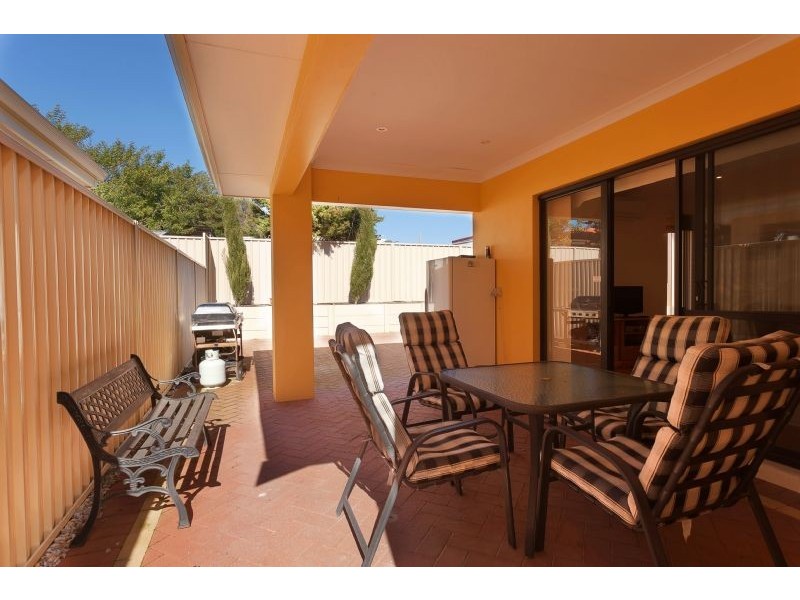 15A Hutchings Way, Kardinya WA 6163