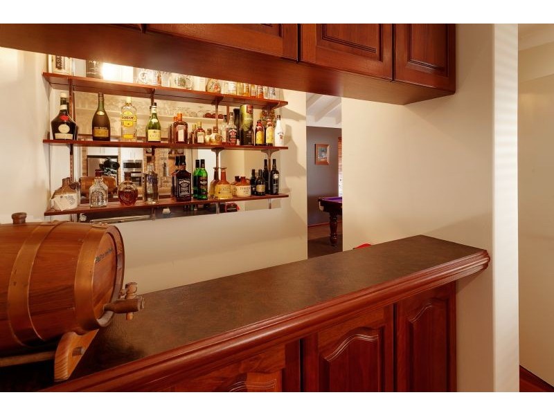 7 Nigel Court, Leeming WA 6149