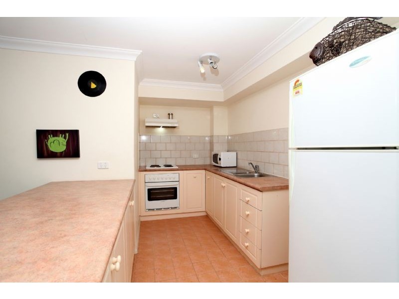 7/5 Primula Close, Murdoch WA 6150