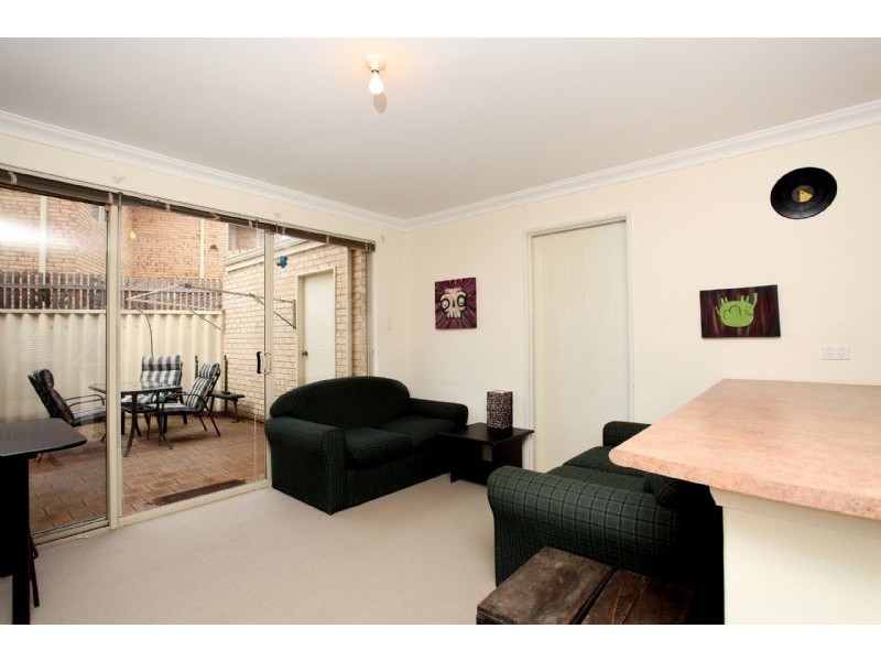 7/5 Primula Close, Murdoch WA 6150