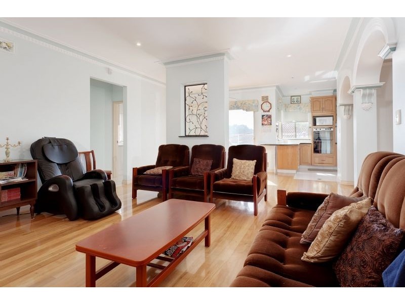 84 Le Souef Dr, Kardinya WA 6163