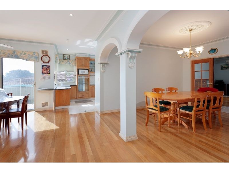 84 Le Souef Dr, Kardinya WA 6163