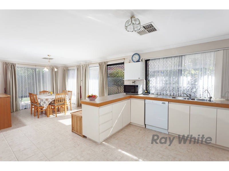 24 Beedelup Loop, Bibra Lake WA 6163
