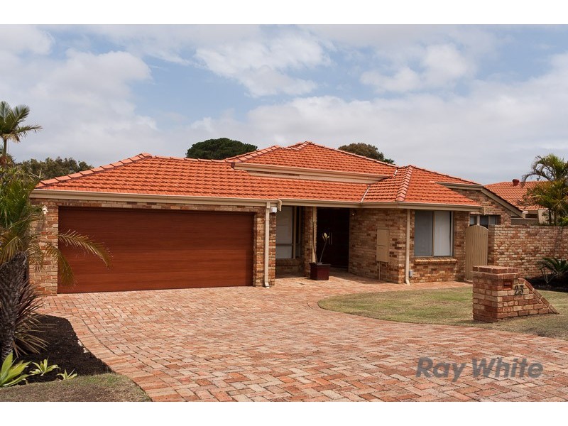 23 McMahon Way, Kardinya WA 6163