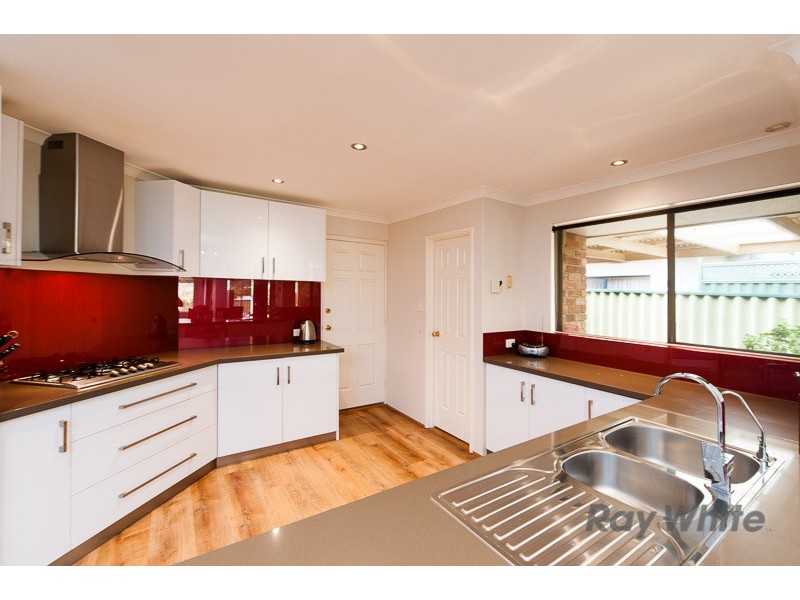 23 McMahon Way, Kardinya WA 6163