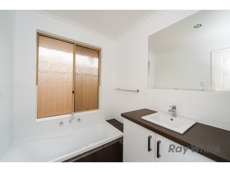 23 McMahon Way, Kardinya WA 6163