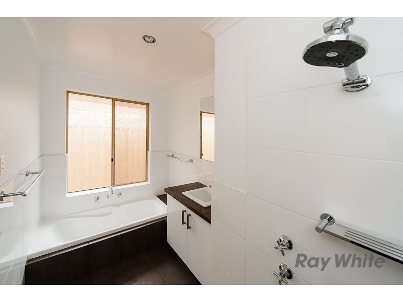 23 McMahon Way, Kardinya WA 6163