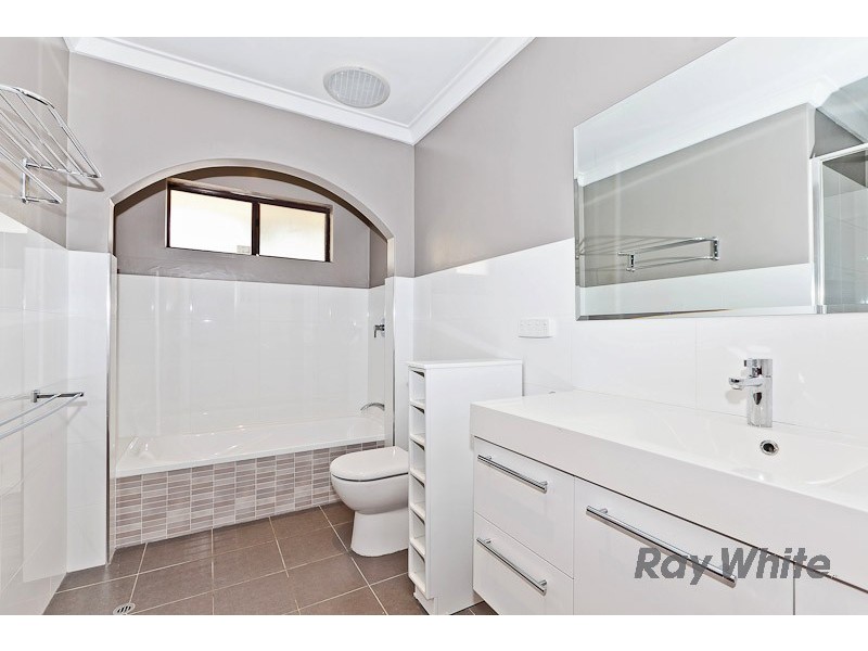 69 McBeth Way, Kardinya WA 6163