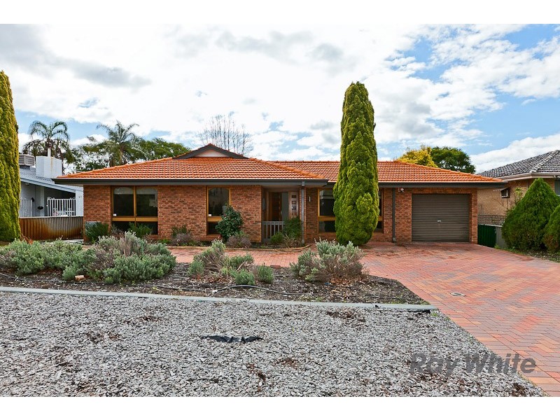 69 McBeth Way, Kardinya WA 6163