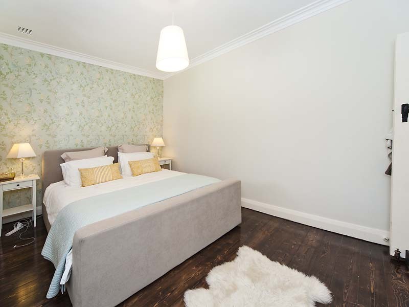 1 Holmes Place, Hilton WA 6163