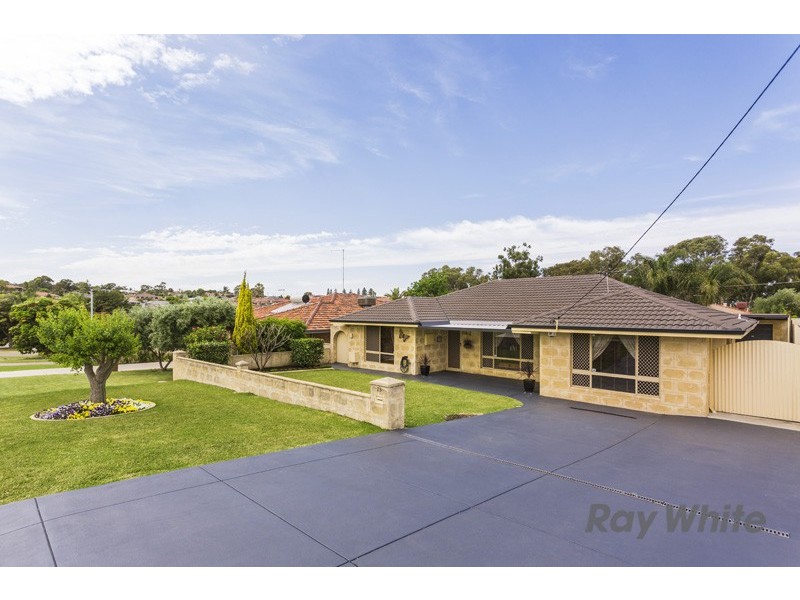 29 Amberley Way, Hamilton Hill WA 6163